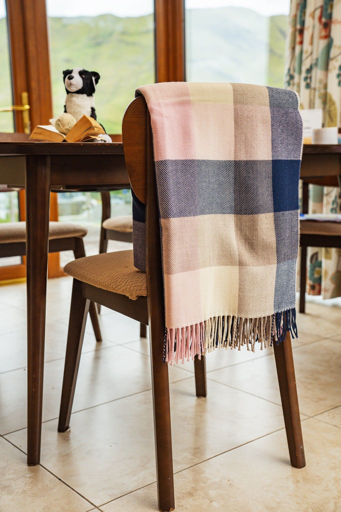 Lambswool Throw - Chic