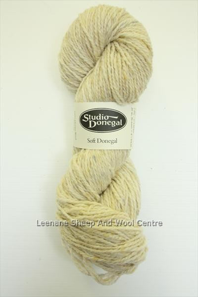 100g Hank of Soft Donegal Knitting Wool Colour: 5507