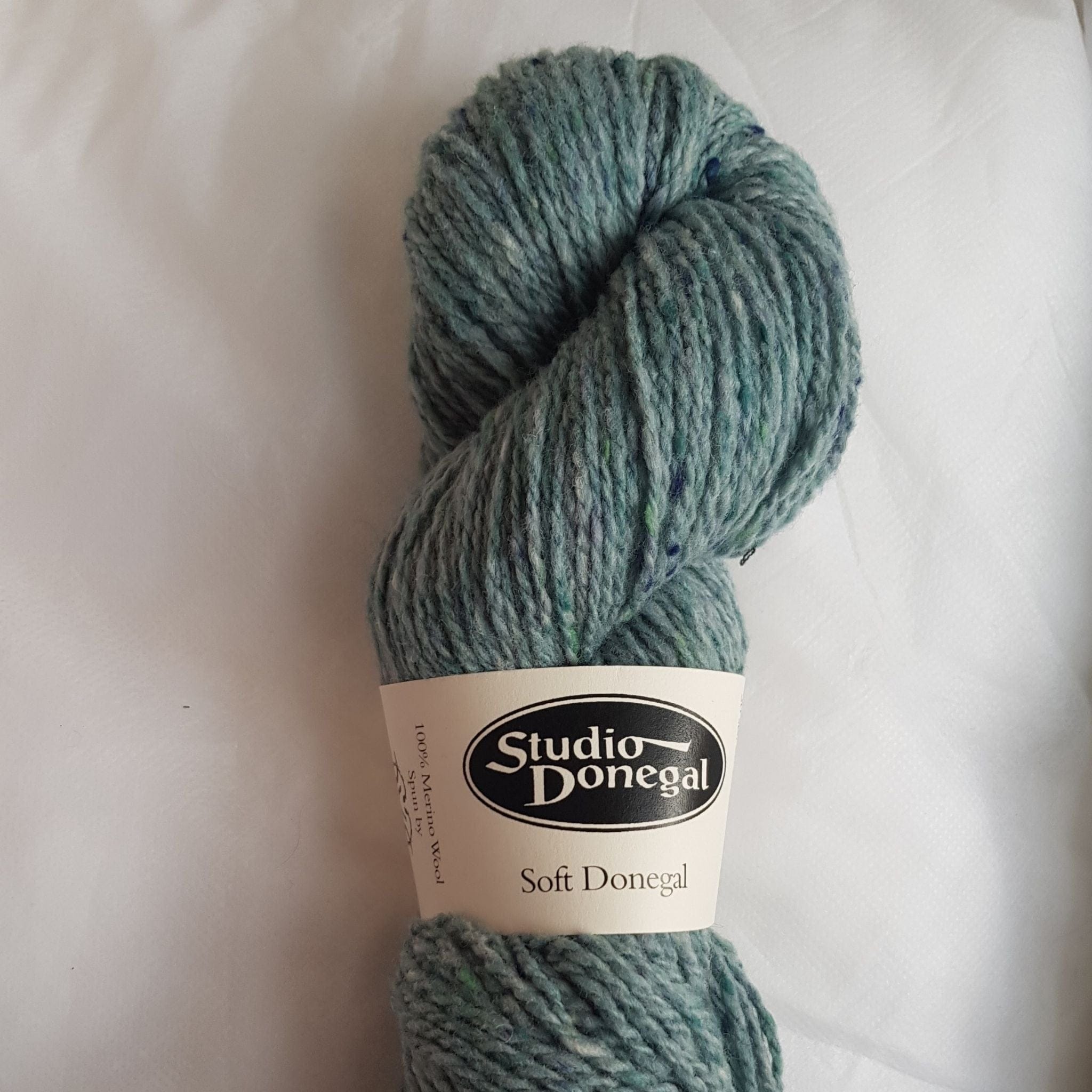 Donegal Yarns 100g Hank of Soft Donegal Knitting Wool Colour: 5519
