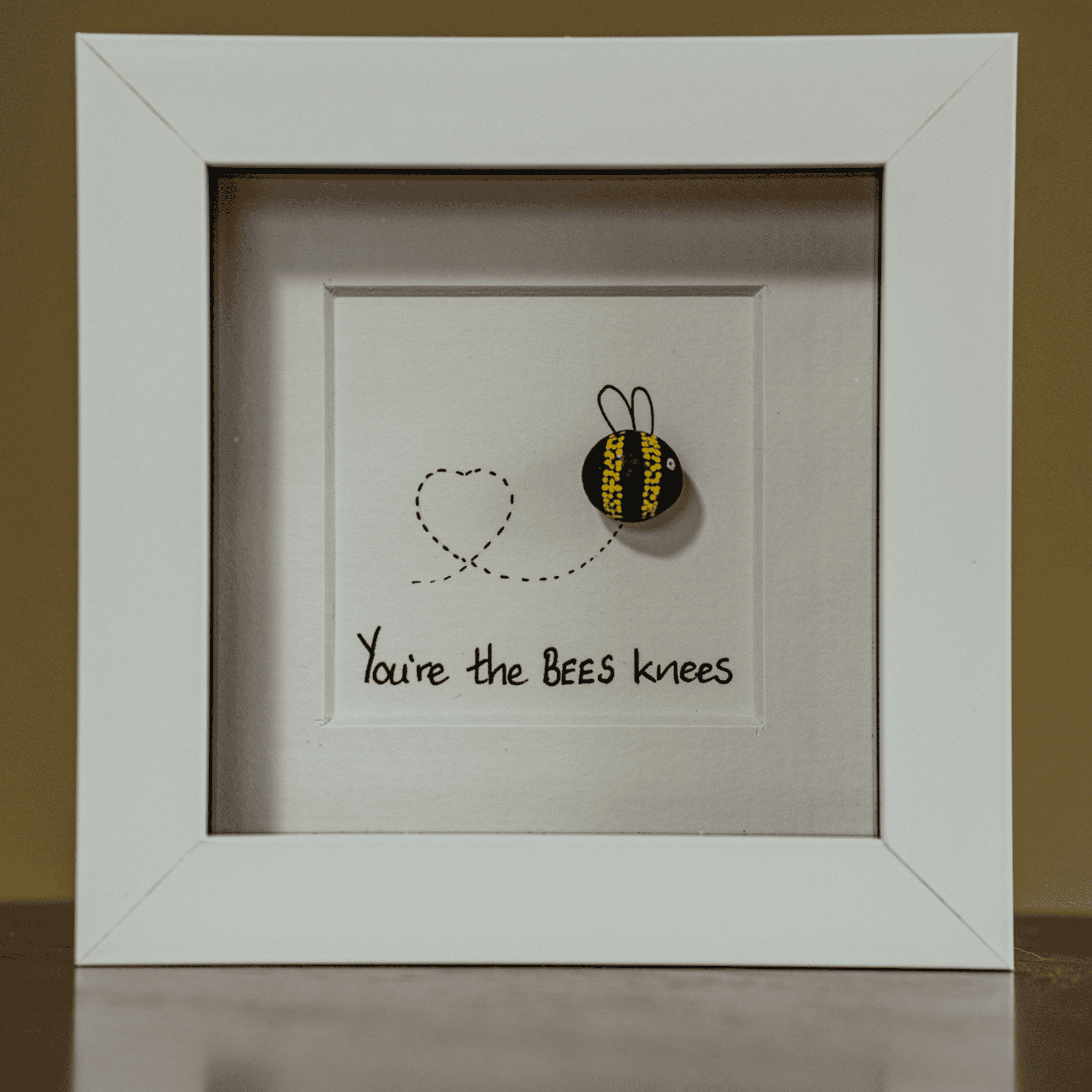 Simply Mourne Pebble Art - You're The Bees Knees