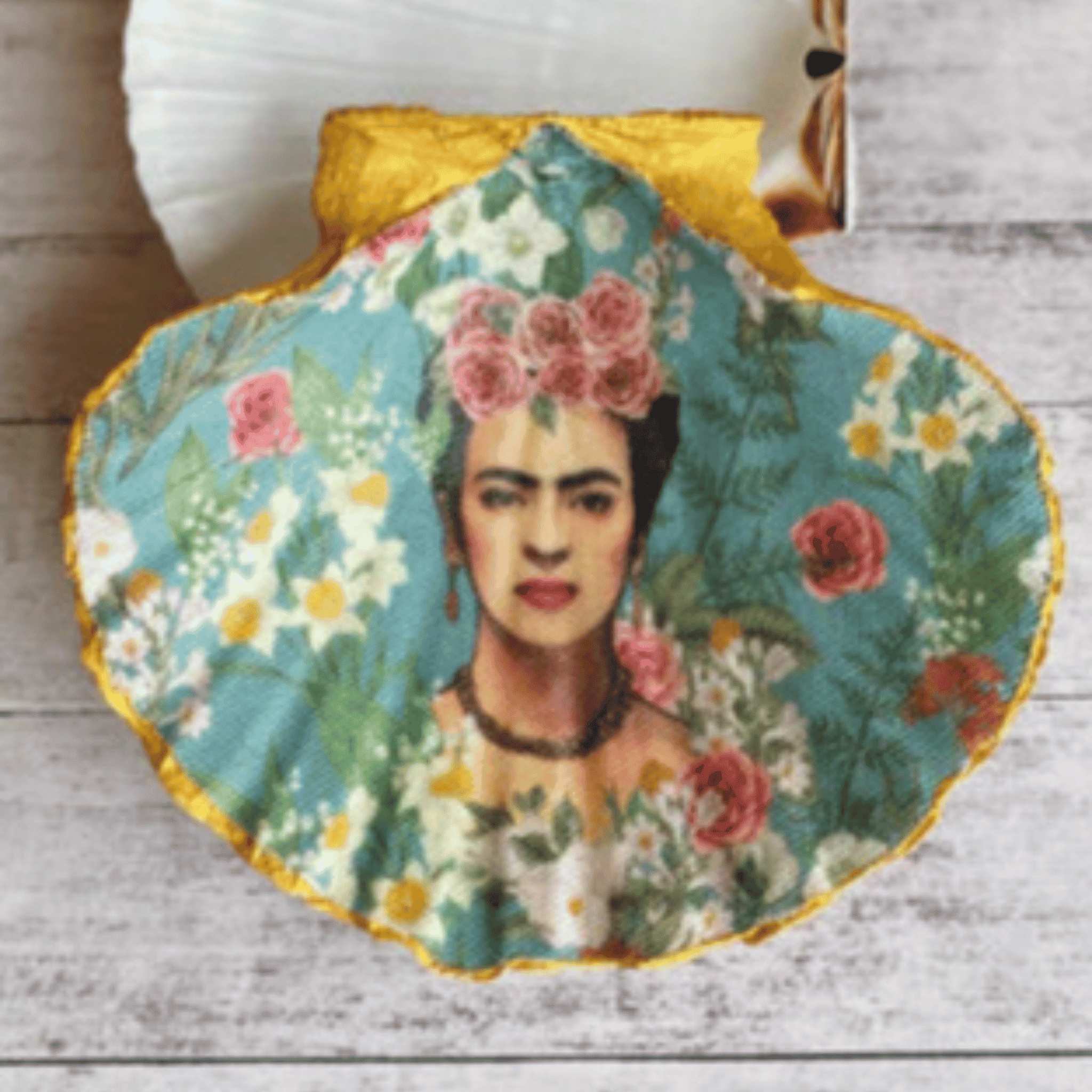 GG Designs - Scallop Shell Trinket Dish Frida