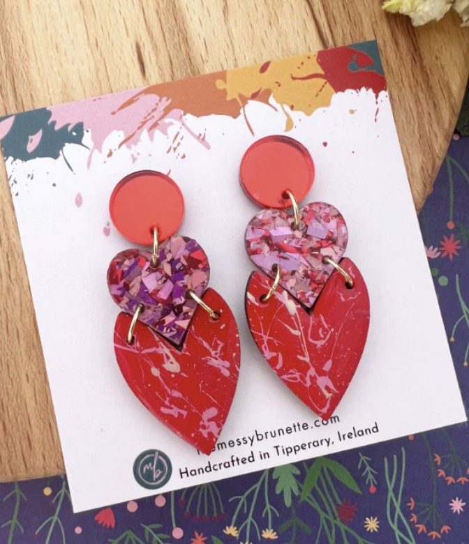 The Messy Brunette - Stacked Hearts Earrings in Red and Pink