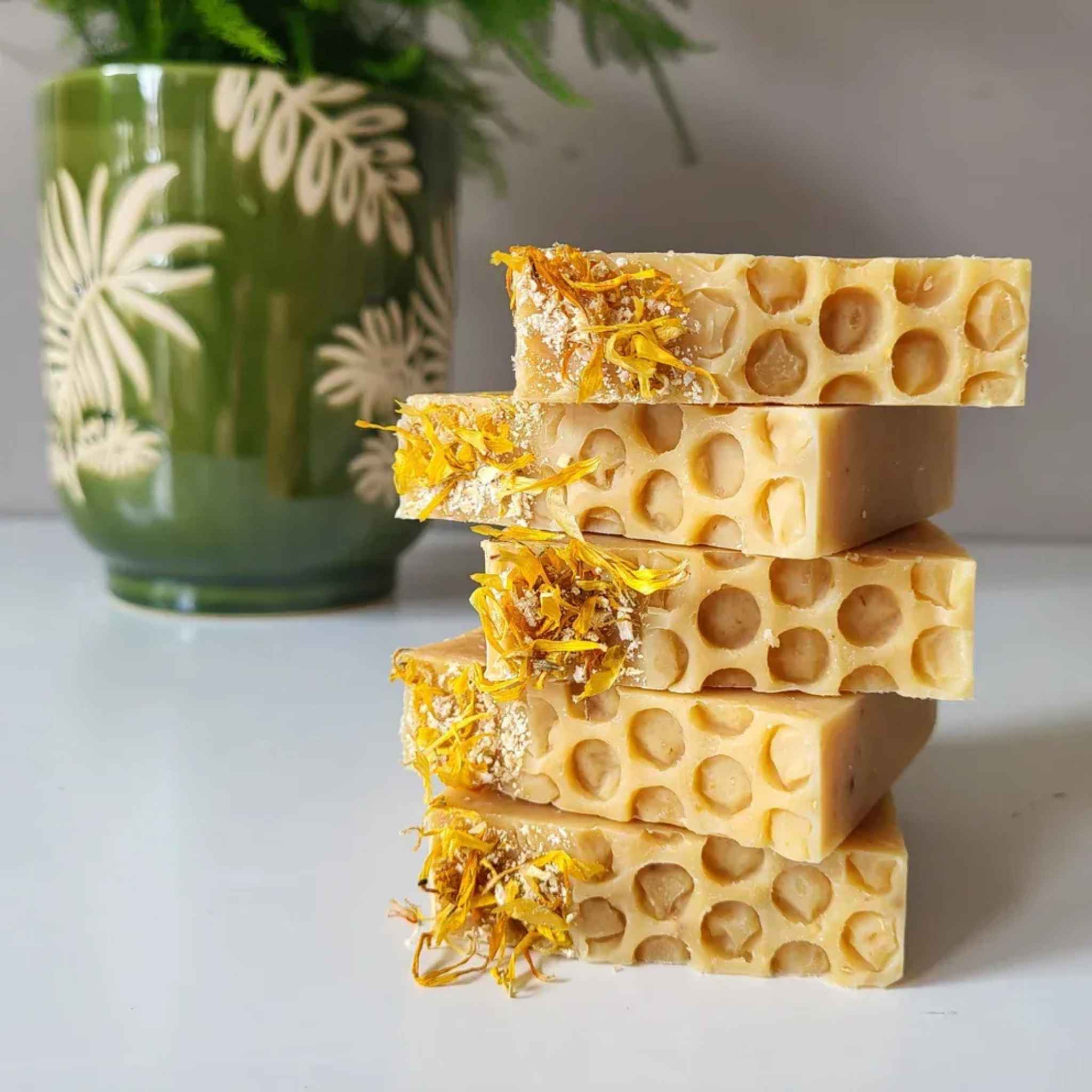 Connemara Sheep & Wool Centre Beyond The Ferns - Lemongrass Honey Soap