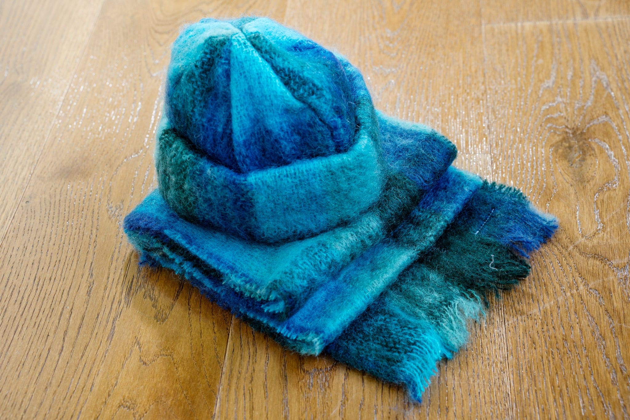 Connemara Sheep & Wool Centre Donegal Design Mohair Hat and Scarf Set - Blue and Green