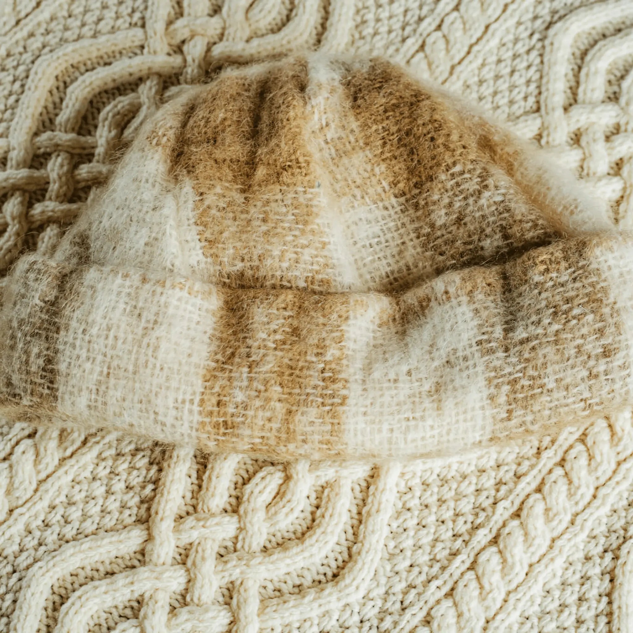 Donegal Design Donegal Design Mohair Hat - Latte and Cream