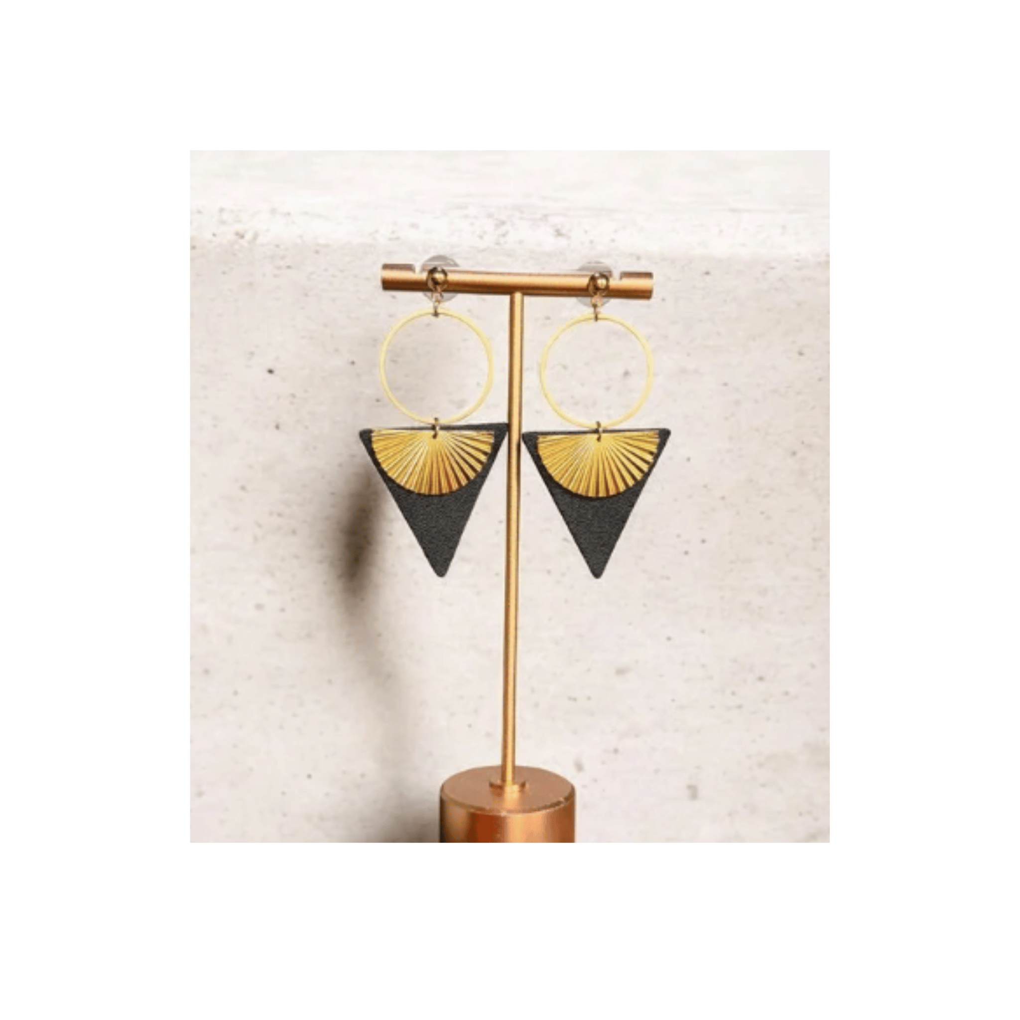 GG Designs GG Designs - Triangle Fan