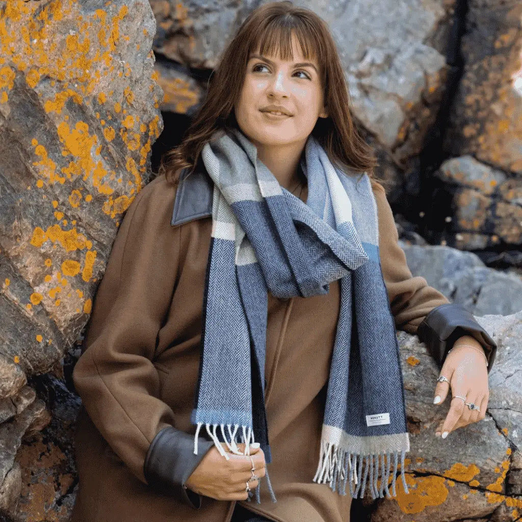 McNutt Lambswool Scarf - Navy and Smoke