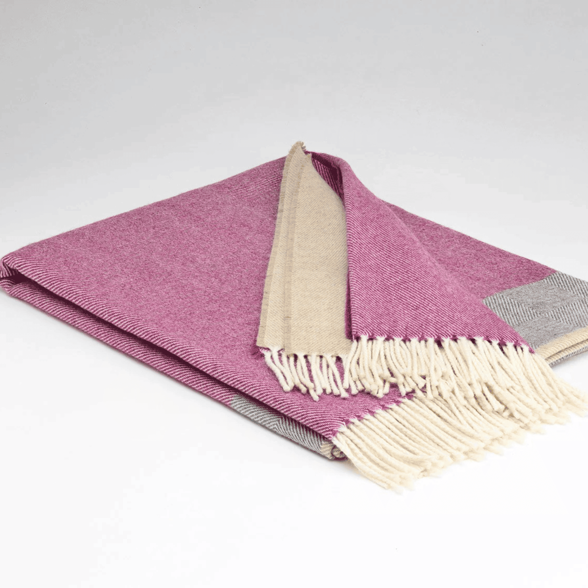 McNutt Lambswool Throw - Madrid