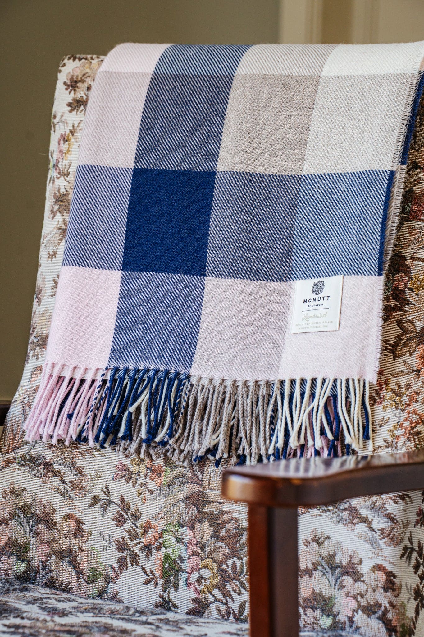 Lambswool Throw - Chic