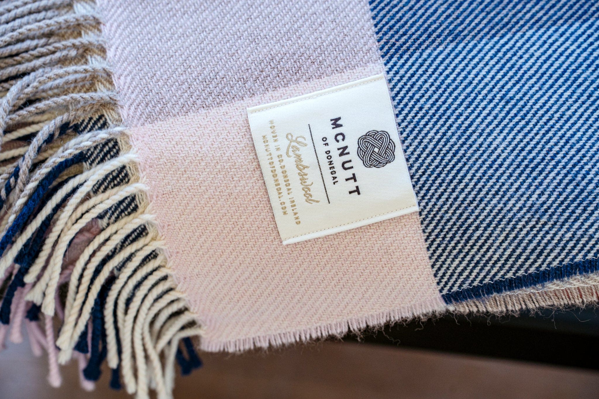 Lambswool Throw - Chic