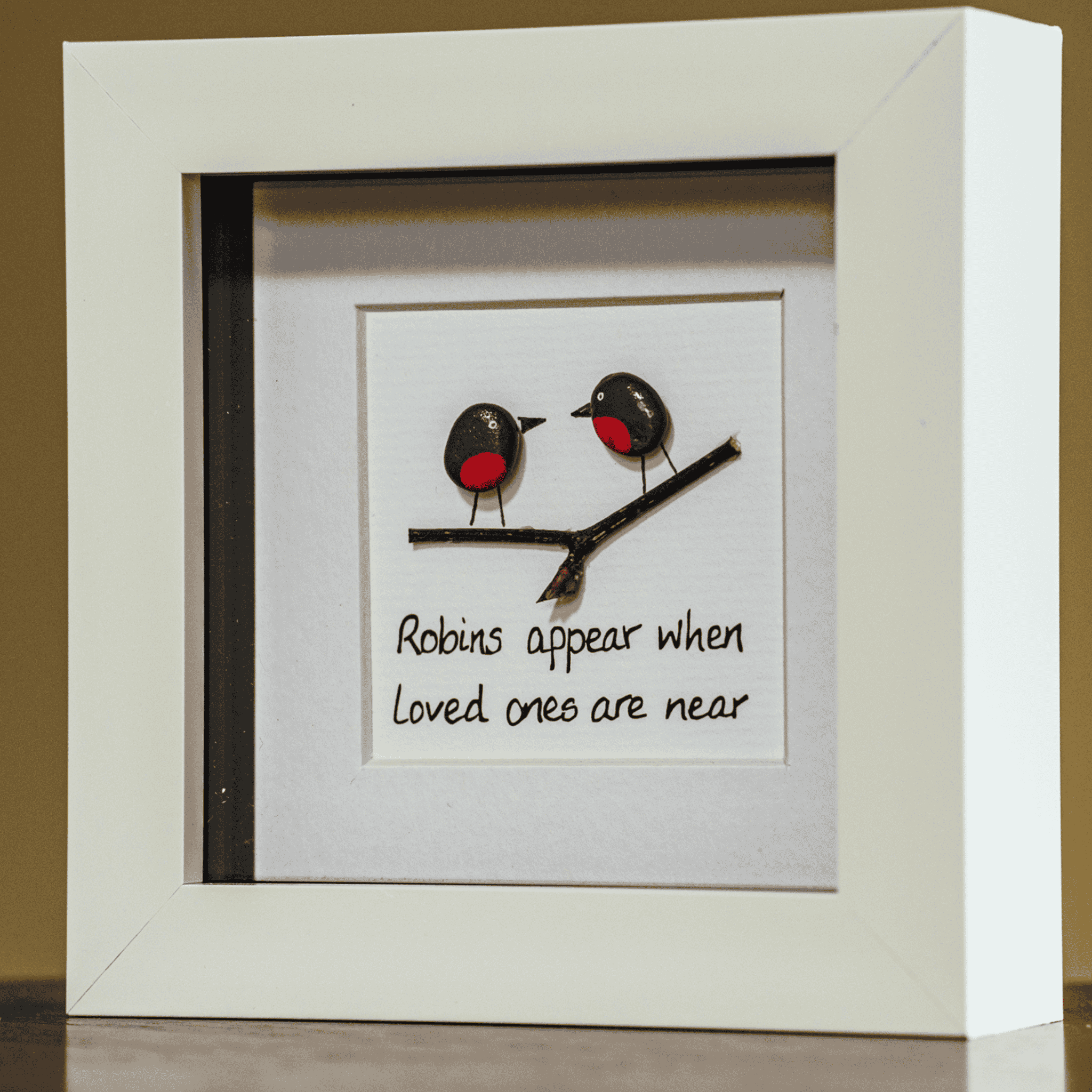 Connemara Sheep & Wool Centre Simply Mourne Pebble Art - Robins Appear When Loved Ones Are Near