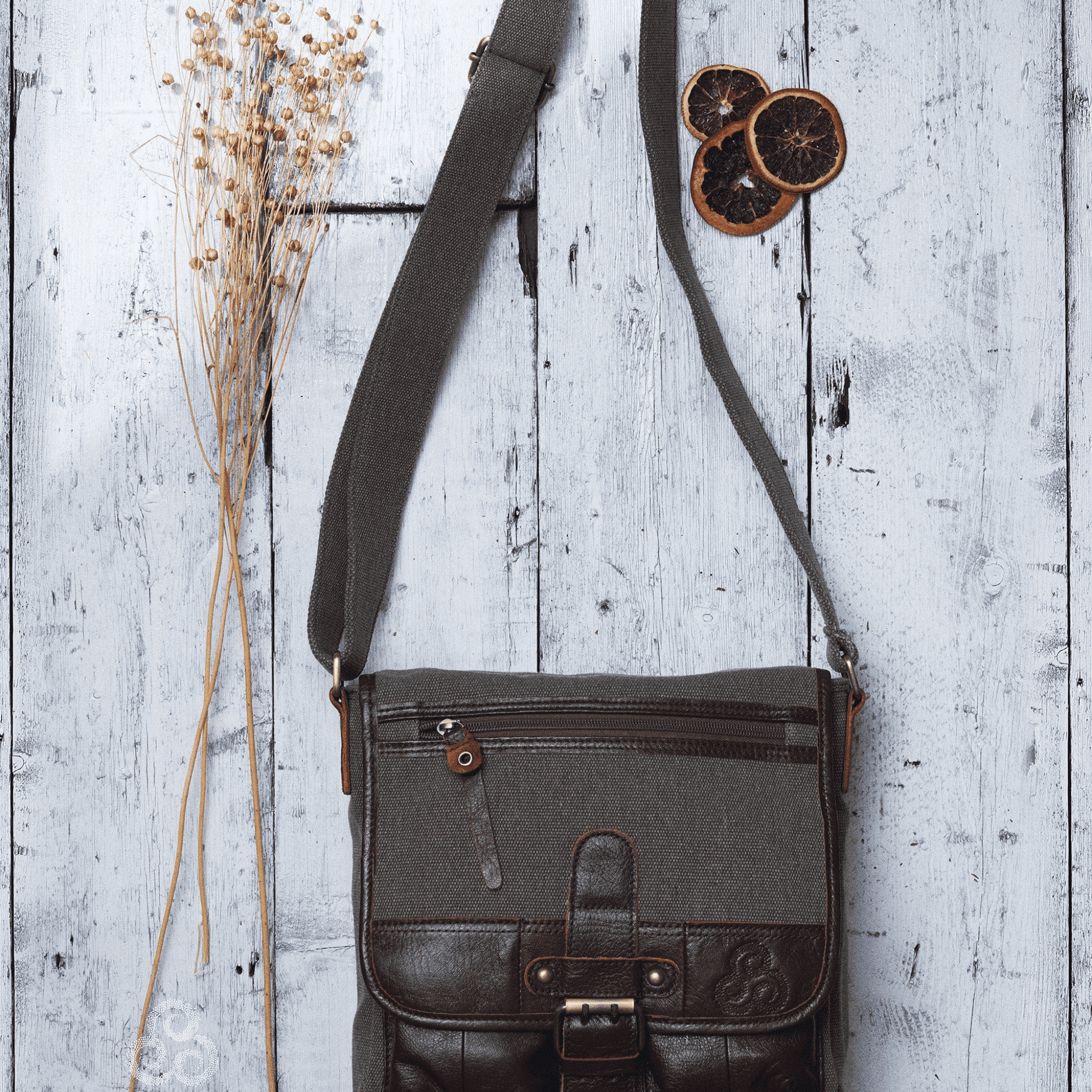 Aran Woollen Mills Single buckle Irish tweed and leather bag