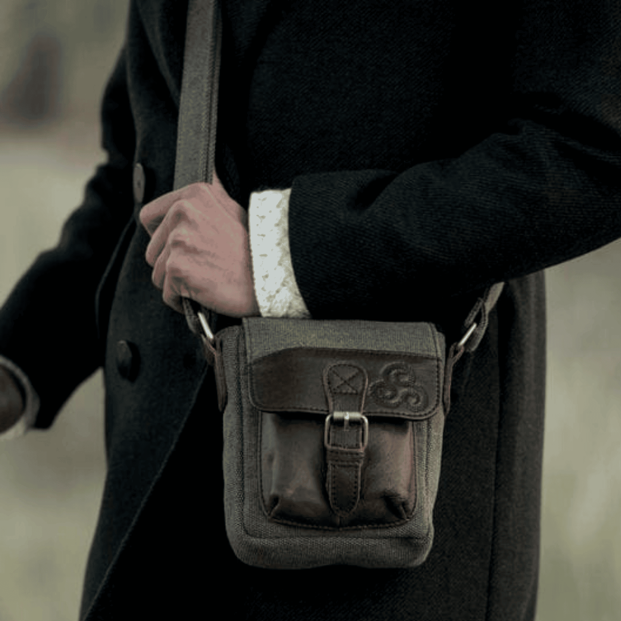 Aran Woollen Mills Small Irish tweed and leather bag