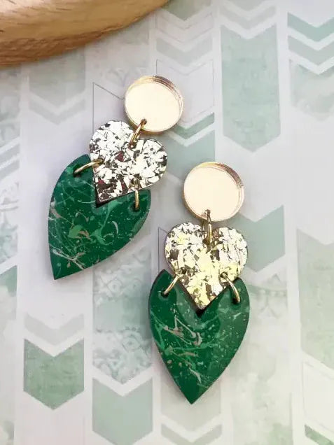 The Messy Brunette The Messy Brunette - Stacked Hearts in Green and Gold