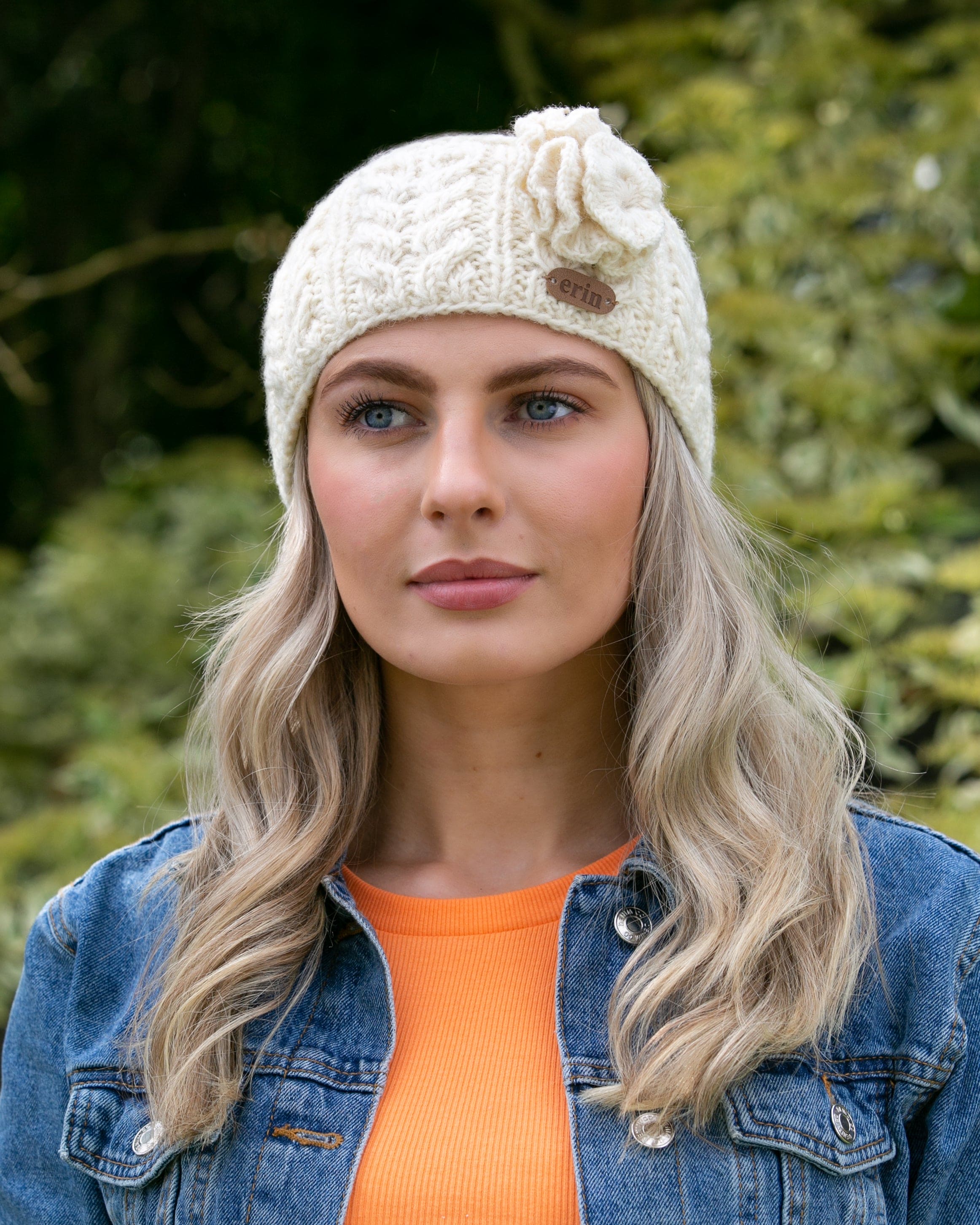 Erin Knitwear Aran Cable Headband with Flower - Natural