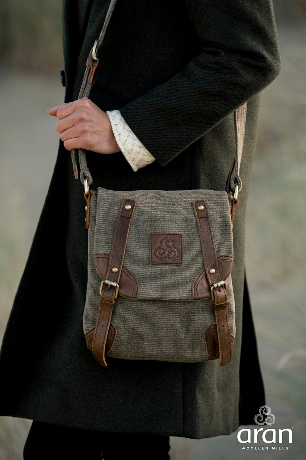 Aran Woollen Mills Double buckle Irish  tweed and leather bag