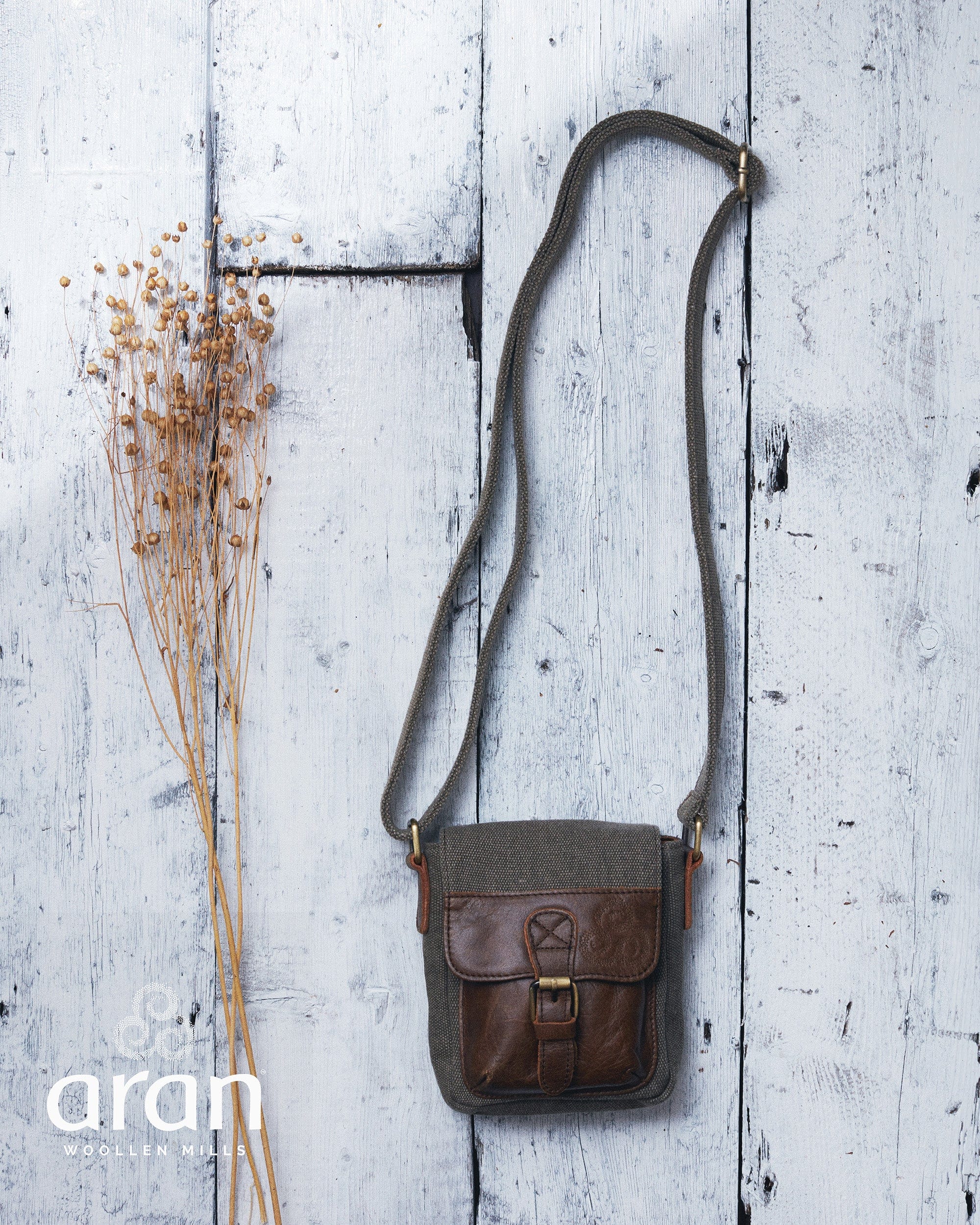 Aran Woollen Mills Small Irish tweed and leather bag